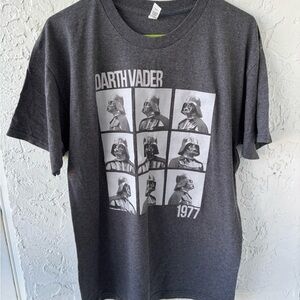 Gray Short Sleeve Darth Vader Tee with Vintage 1977 Design